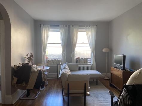 821 Bergen Avenue Jersey City NJ 07306