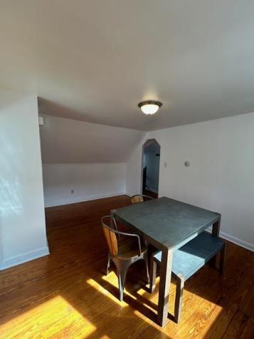 126 West 31st Street Bayonne NJ 07002-4221