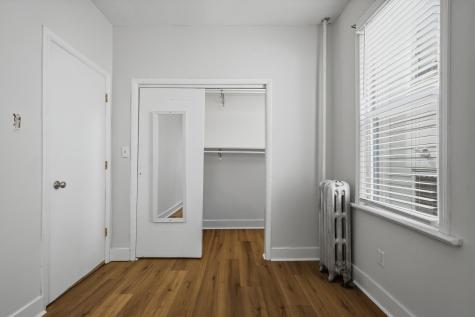 16 Vreeland Terrace Jersey City NJ 07305