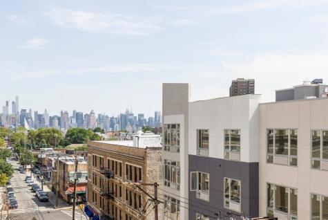 318 54th Street West New York NJ 07093