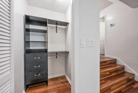 6409 Liberty Avenue North Bergen NJ 07047