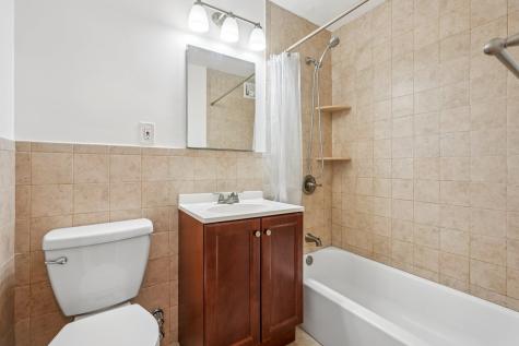 6040 Boulevard East West New York NJ 07093