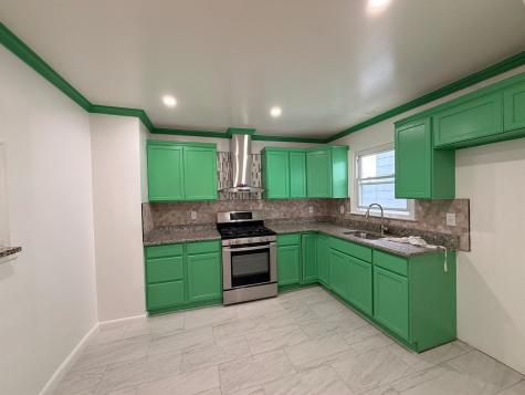 5215 Meadowview Avenue North Bergen NJ 07047