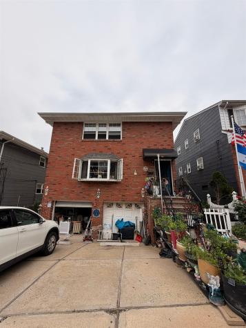 5215 Meadowview Avenue North Bergen NJ 07047