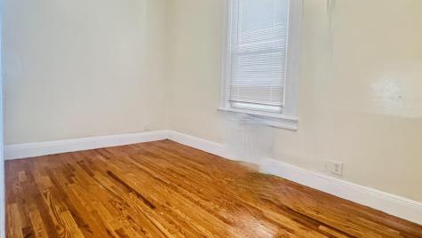 212 Wilkinson Avenue Jersey City NJ 07305