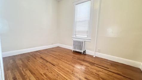 212 Wilkinson Avenue Jersey City NJ 07305