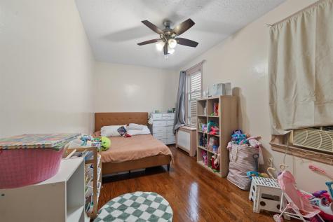 13 West 27th Street Bayonne NJ 07002