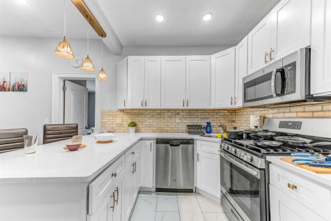 5218 Park Avenue West New York NJ 07093