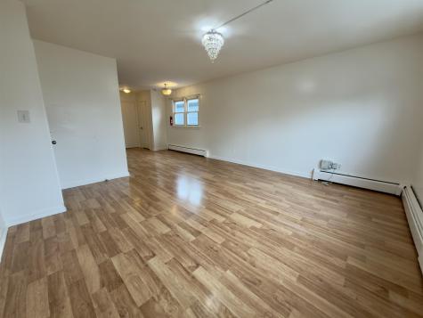 215 Seaview Avenue Jersey City NJ 07305