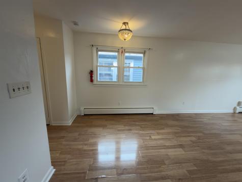 215 Seaview Avenue Jersey City NJ 07305
