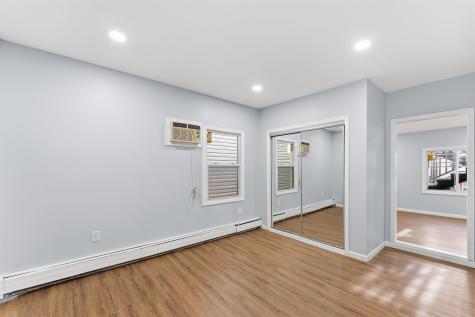 16 W 10th Street Bayonne NJ 07002