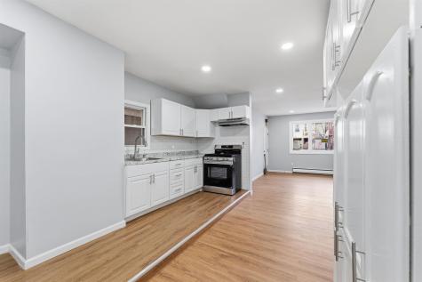 16 W 10th Street Bayonne NJ 07002