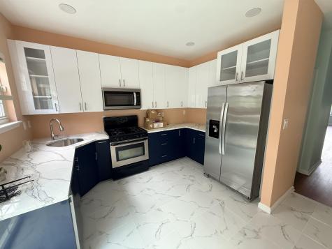 31 Locust Street Jersey City NJ 07305