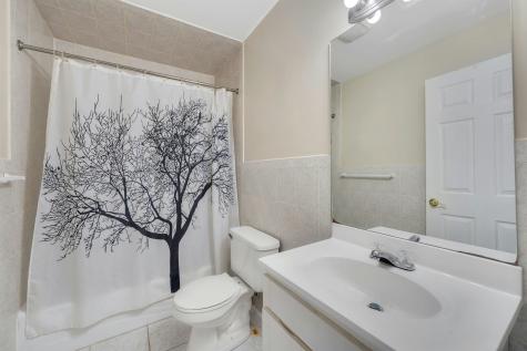 4413 Park Avenue Union City NJ 07087