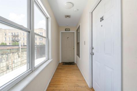 4413 Park Avenue Union City NJ 07087