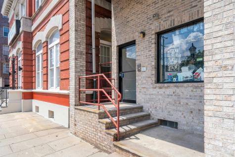 4413 Park Avenue Union City NJ 07087