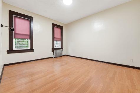 86 Seaview Avenue Jersey City NJ 07305-0000