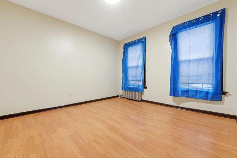 86 Seaview Avenue Jersey City NJ 07305-0000