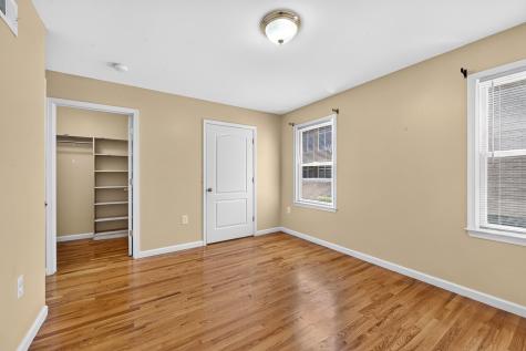 43 Manhattan Avenue Jersey City NJ 07307