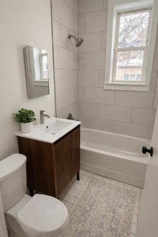 18 74th Street North Bergen NJ 07047