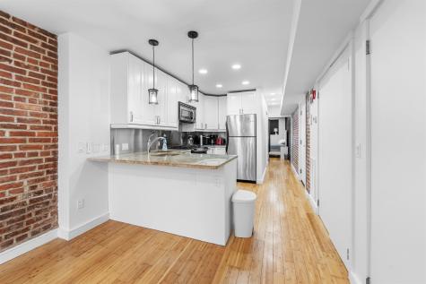 324 Baldwin Avenue Jersey City NJ 07306