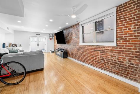 324 Baldwin Avenue Jersey City NJ 07306