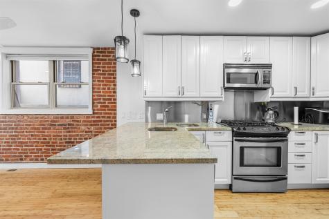 324 Baldwin Avenue Jersey City NJ 07306