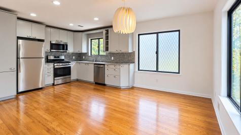 362 Sandcastle Key Secaucus NJ 07094