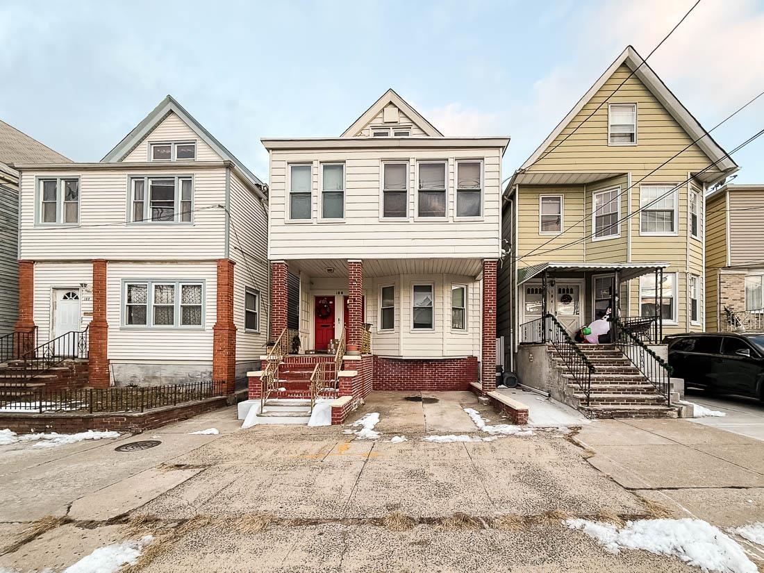 186 Avenue C Bayonne NJ 07002