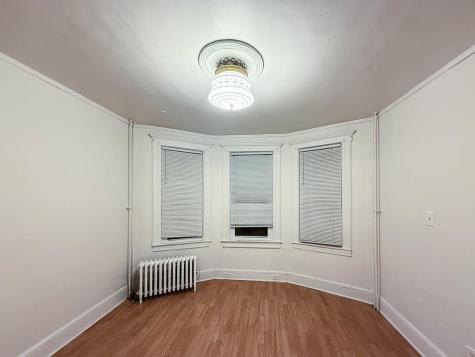 186 Avenue C Bayonne NJ 07002