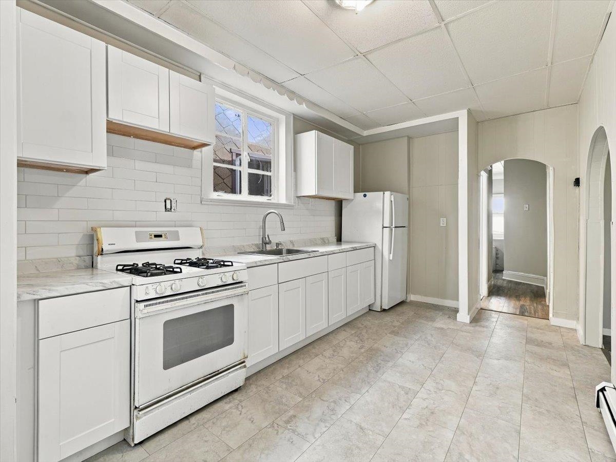 5 Gray Street Jersey City NJ 07302