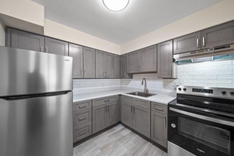 34 East 32nd Street Bayonne NJ 07002