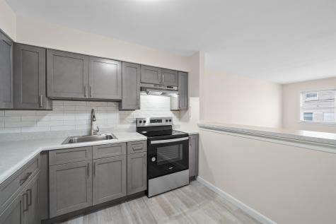 34 East 32nd Street Bayonne NJ 07002