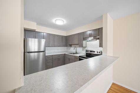34 East 32nd Street Bayonne NJ 07002