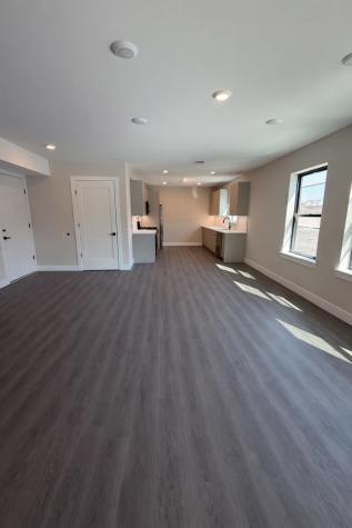 207 39th Street Union City NJ 07087