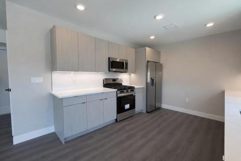 207 39th Street Union City NJ 07087