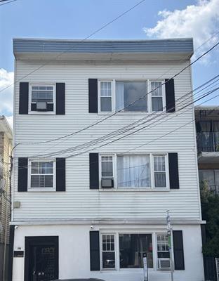 6119 Jeffer Street West New York NJ 07093
