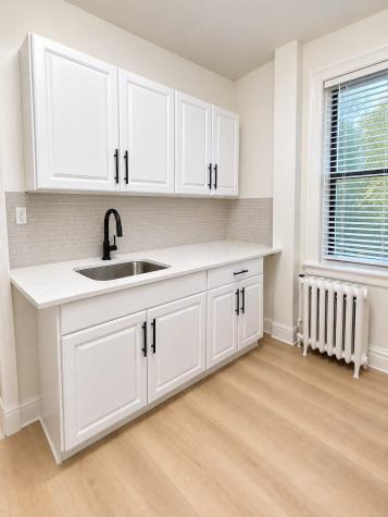 321 79th Street North Bergen NJ 07047