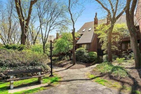 615 Sanderling Court Secaucus NJ 07094