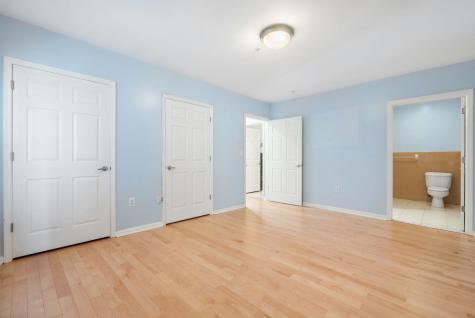 8915 Bergenwood Avenue North Bergen NJ 07047