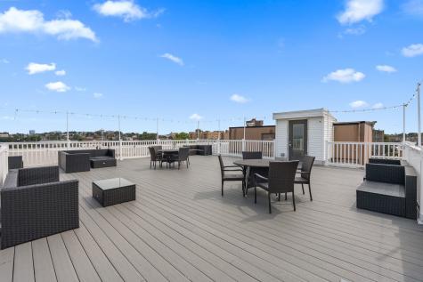 8915 Bergenwood Avenue North Bergen NJ 07047