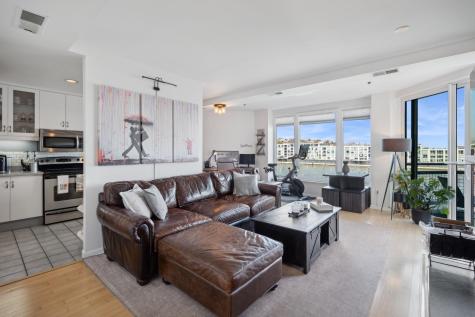 600 Harbor Boulevard Weehawken NJ 07086