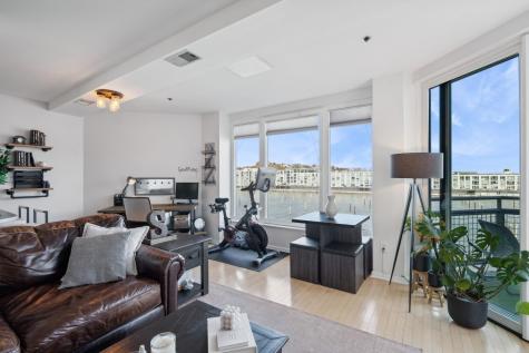 600 Harbor Boulevard Weehawken NJ 07086