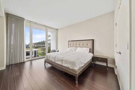 1200 Avenue At Port Imperial Weehawken NJ 07086
