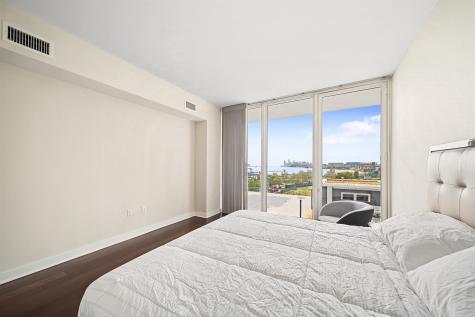 1200 Avenue At Port Imperial Weehawken NJ 07086