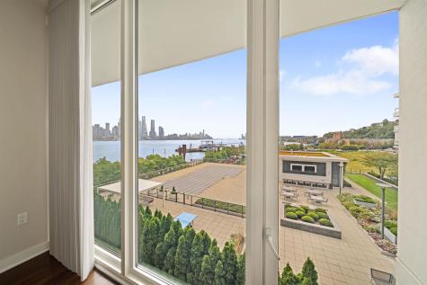 1200 Avenue At Port Imperial Weehawken NJ 07086