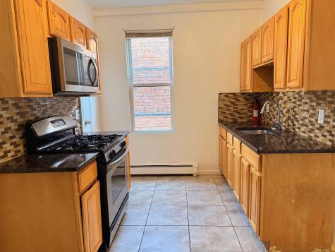 35 West 47th Street Bayonne NJ 07002