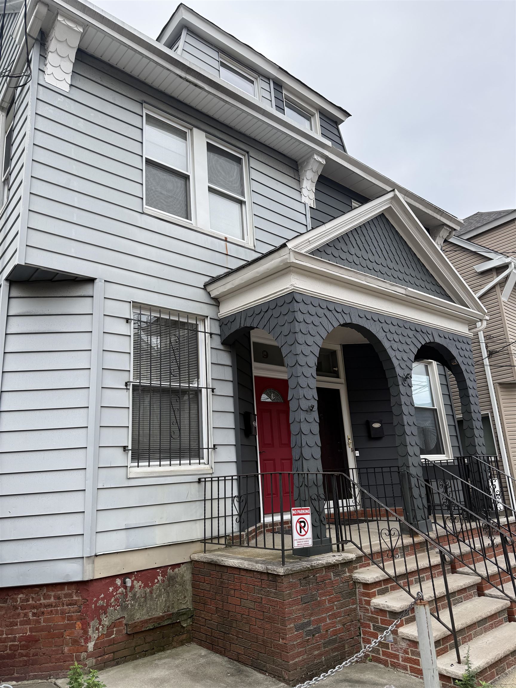 9 Howard Place Jersey City NJ 07306