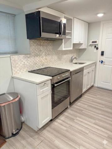 221 Jane Street Weehawken NJ 07086