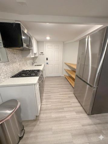 221 Jane Street Weehawken NJ 07086